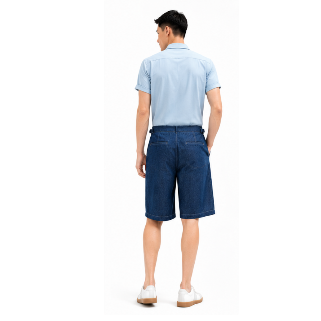 Men's fitted short-sleeve shirt SH102 — back view on model, yoke seam, fitted silhouette, short sleeves

